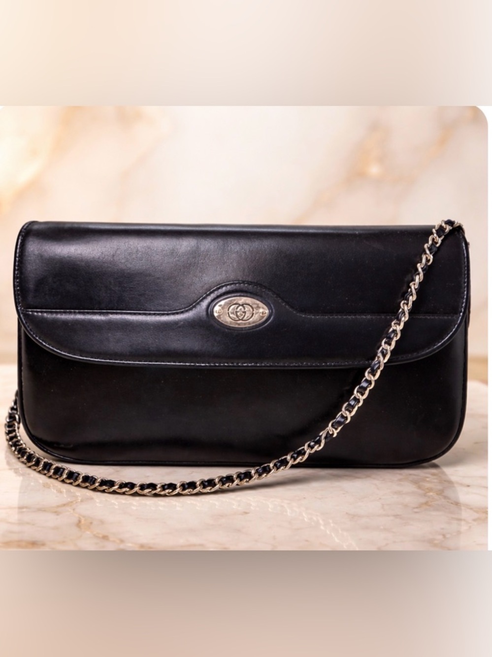 Vintage Gucci Black Leather Chain Shoulder Bag GG Logo Authenticated Classic